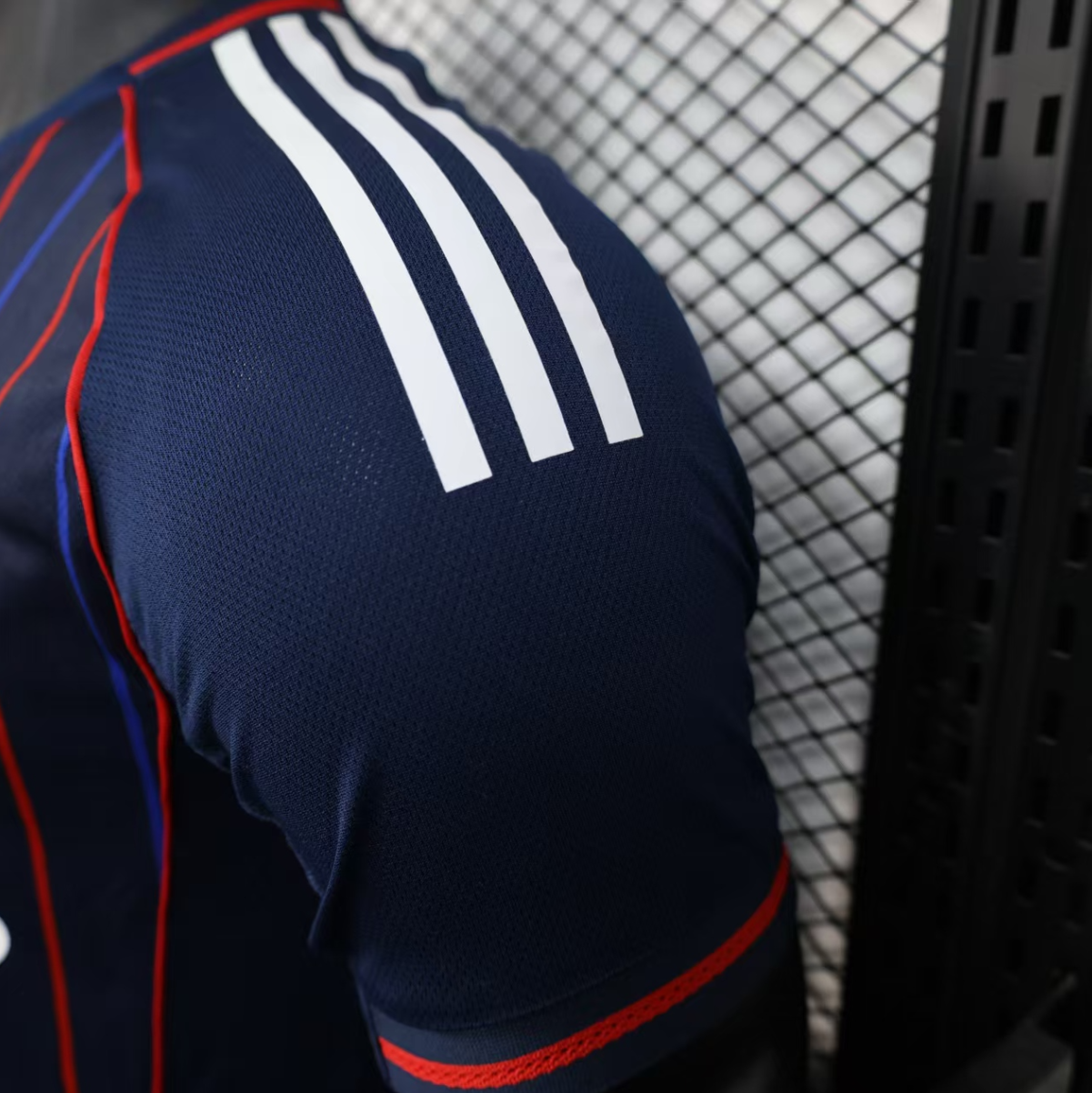 2025-26 olympique Lyonnais Visitante Jersey de futbol – Version jugador 6