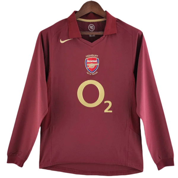 Arsenal Retro Long Sleeve Home Football Shirt 2005/2006